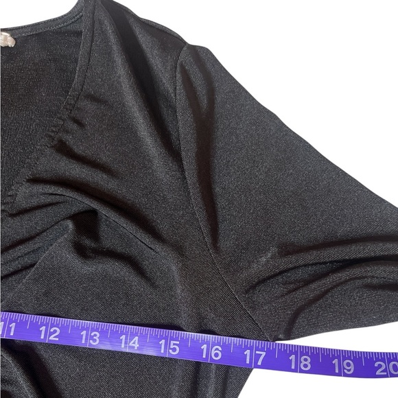 Good American Shimmer Wrap V Neck Top Size 2 Long Sleeve Waist Tie Detail Shirt - Picture 8 of 14